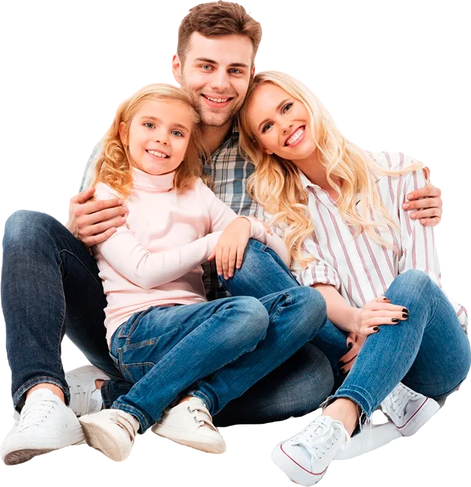 Retrato de uma família feliz sentados juntos e se abraçando.